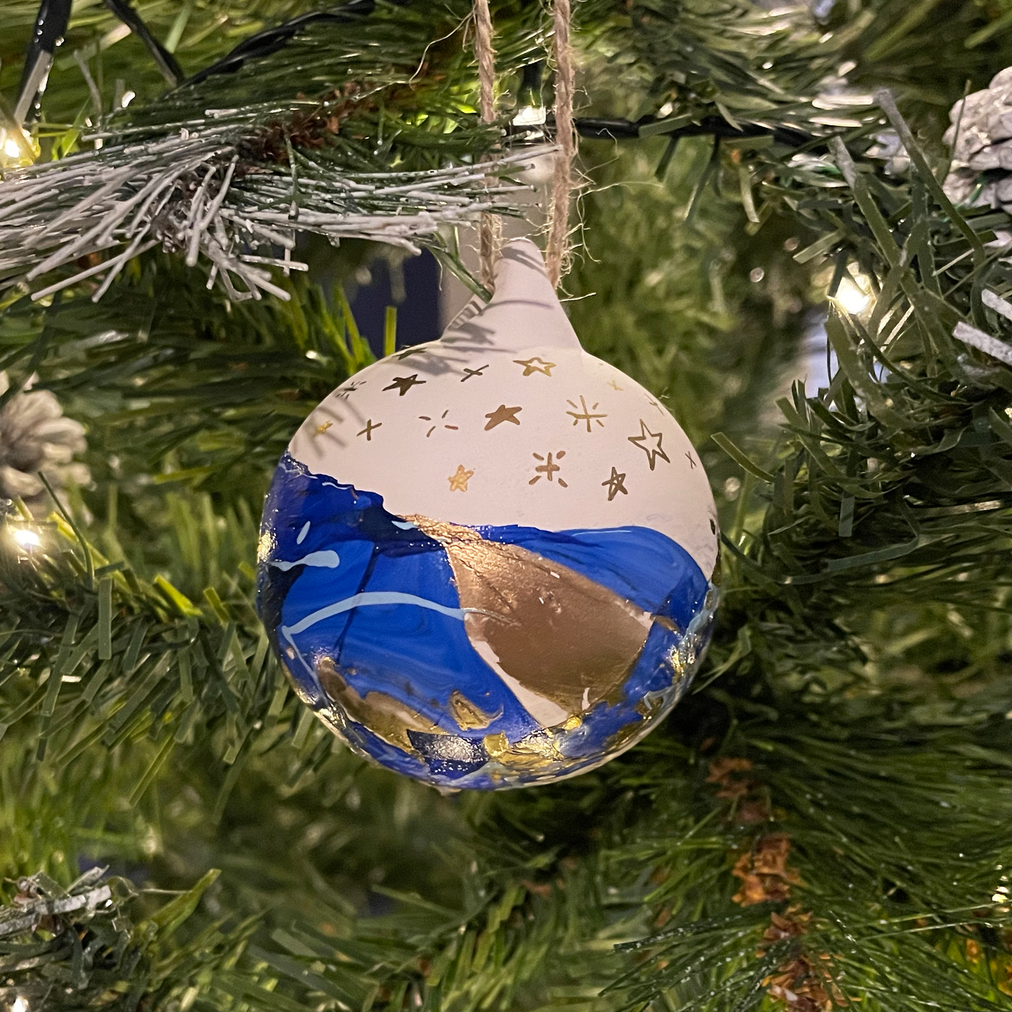 Marbled Ceramic Christmas Bauble